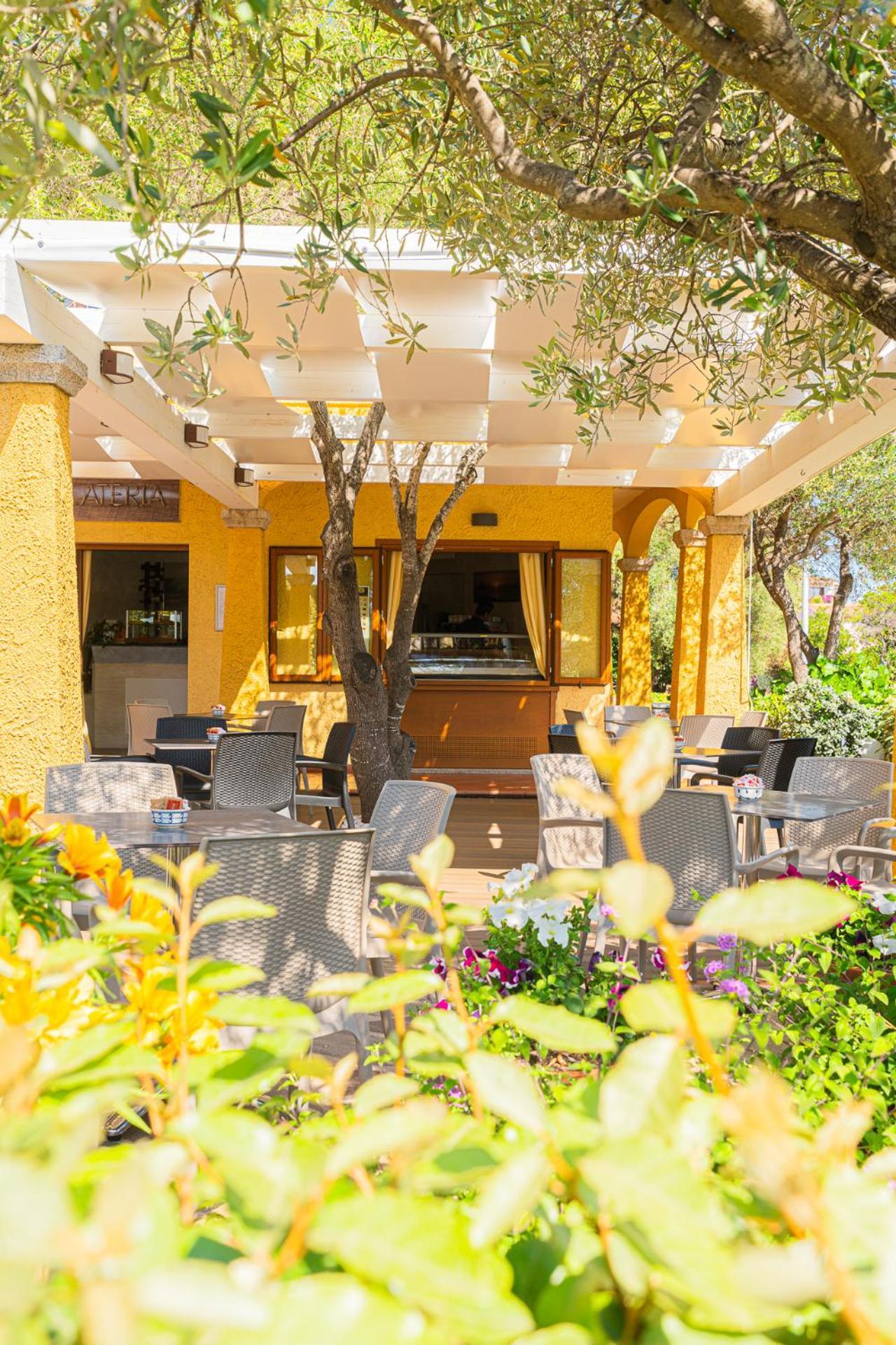 Hotel Lu Pitrali San Teodoro  Zewnętrze zdjęcie