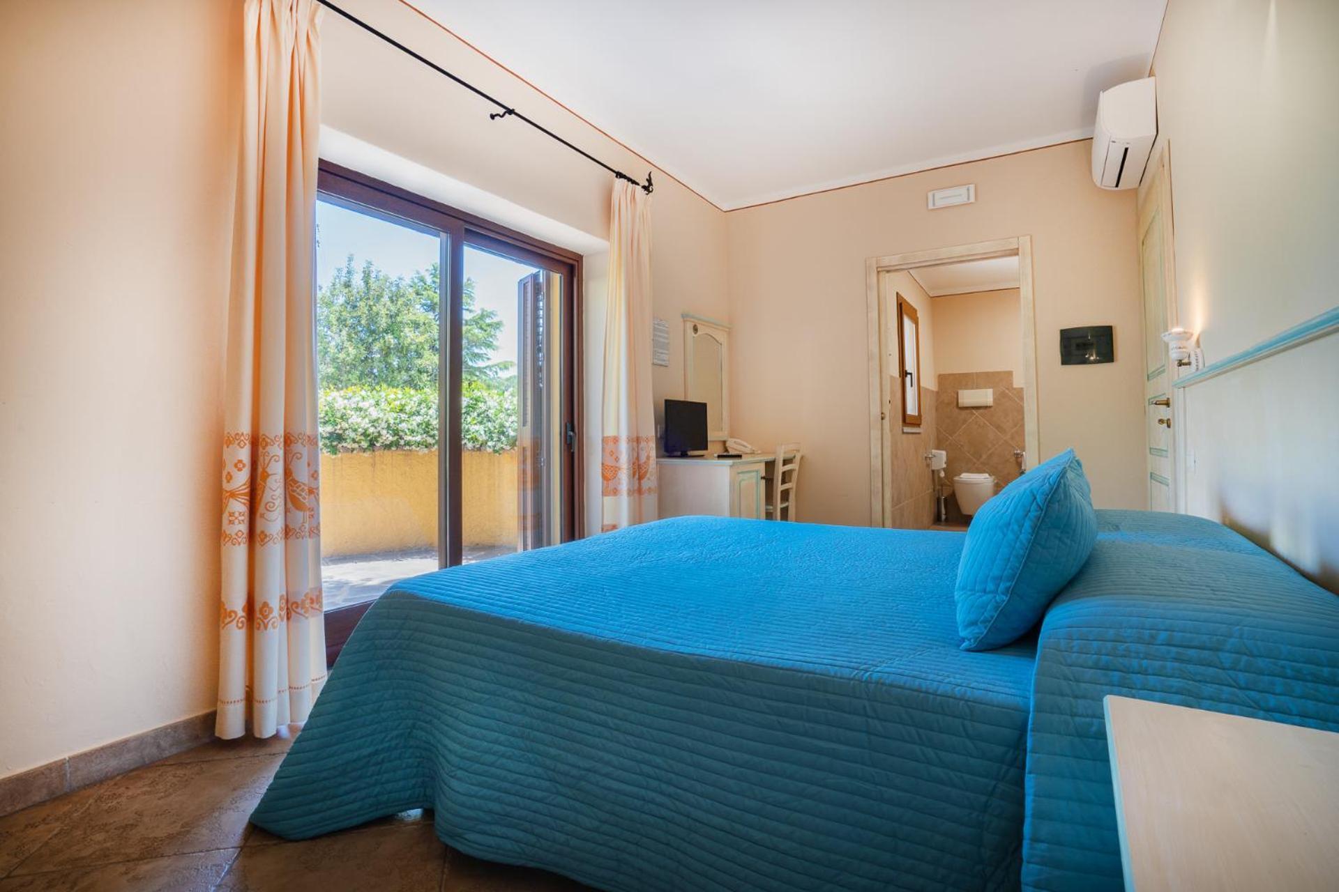 Hotel Lu Pitrali San Teodoro  Zewnętrze zdjęcie