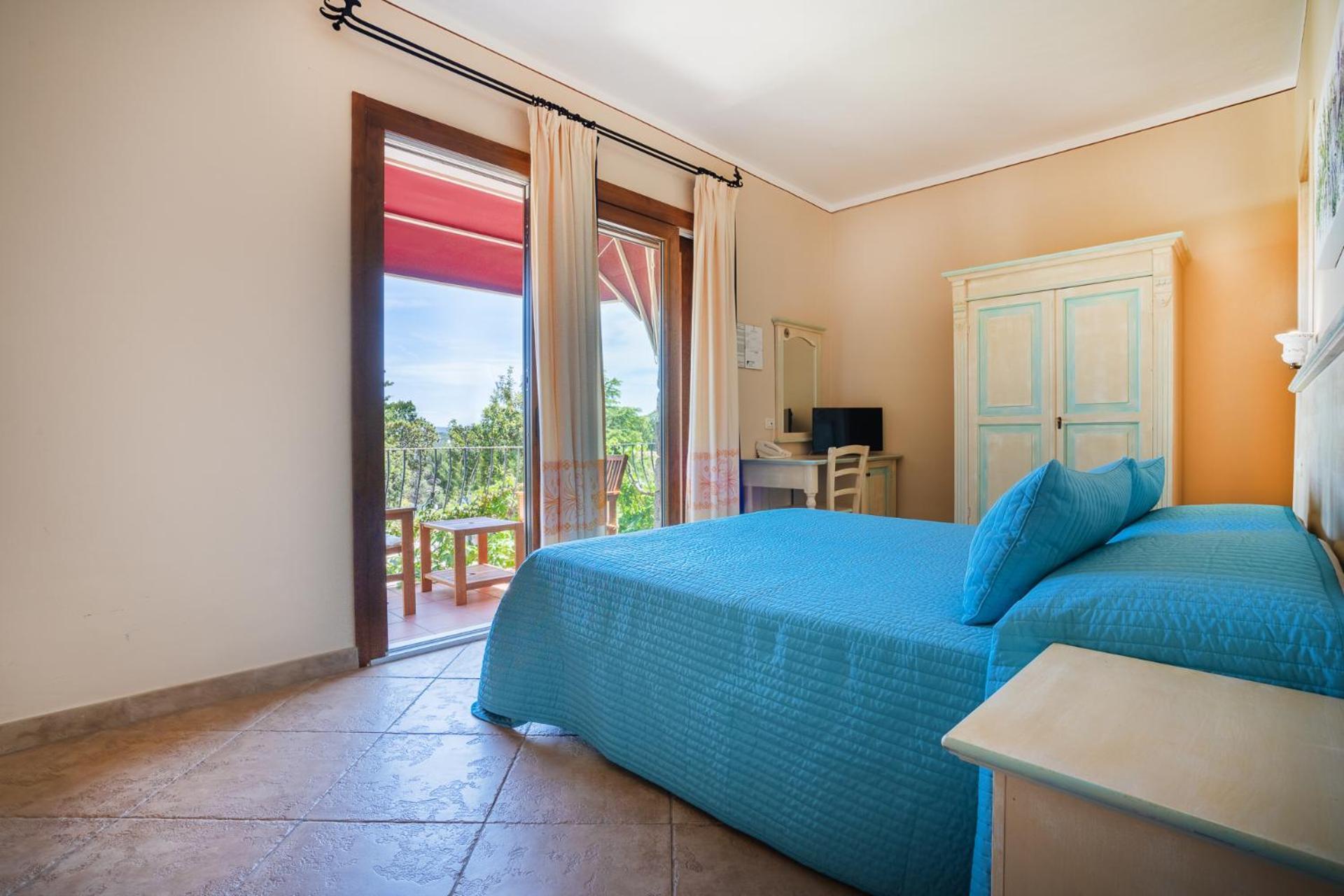 Hotel Lu Pitrali San Teodoro  Zewnętrze zdjęcie