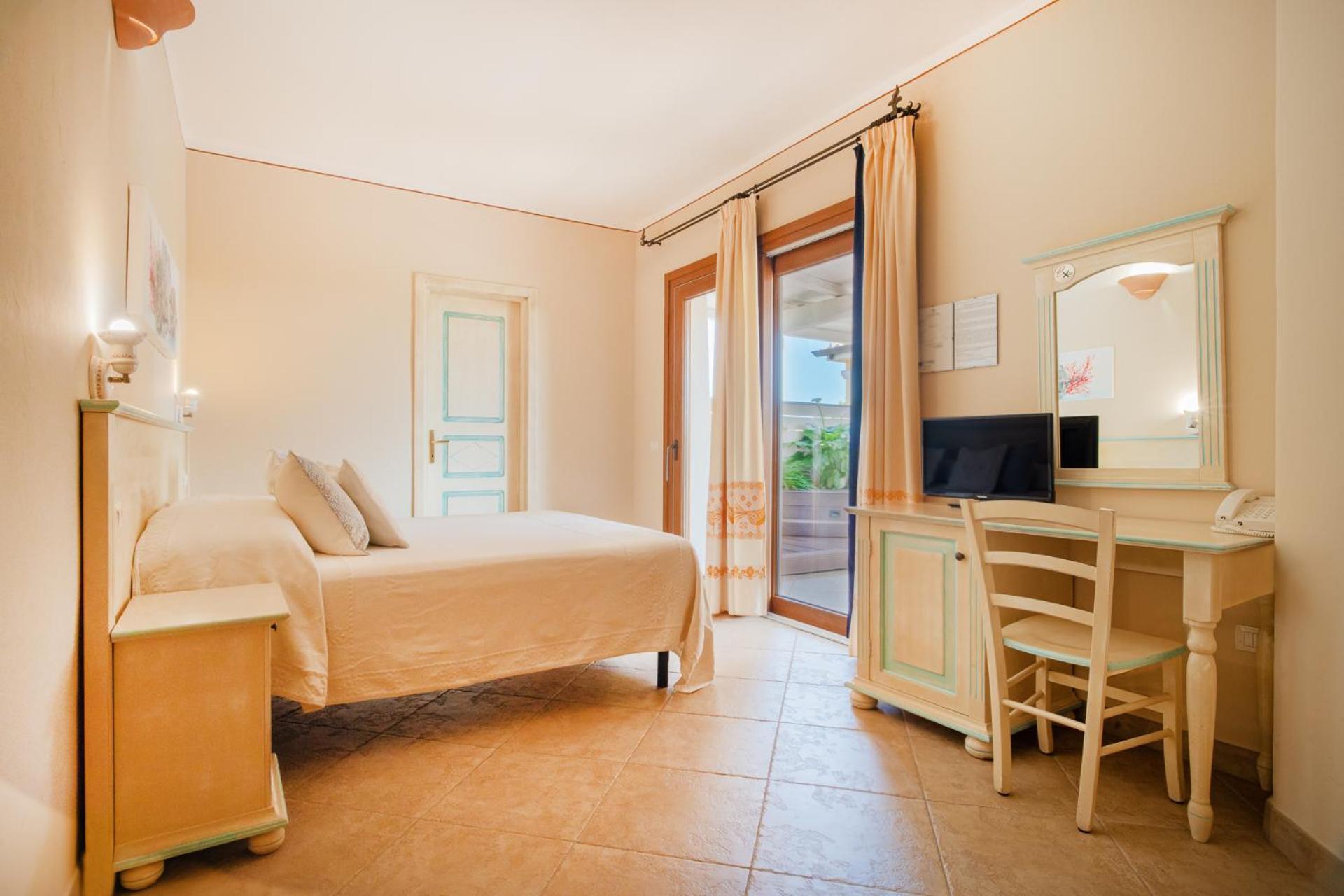 Hotel Lu Pitrali San Teodoro  Zewnętrze zdjęcie