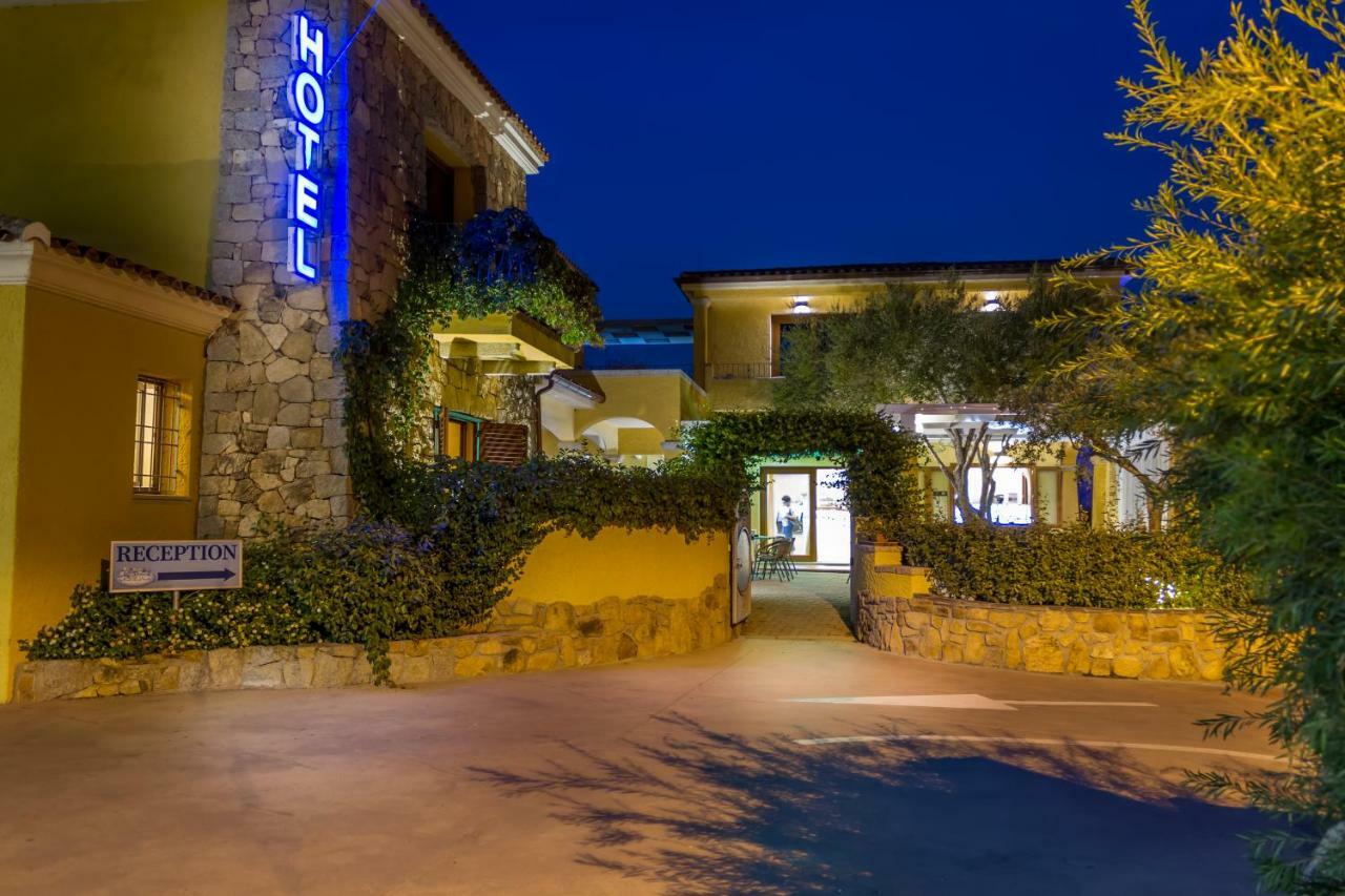 Hotel Lu Pitrali San Teodoro  Zewnętrze zdjęcie